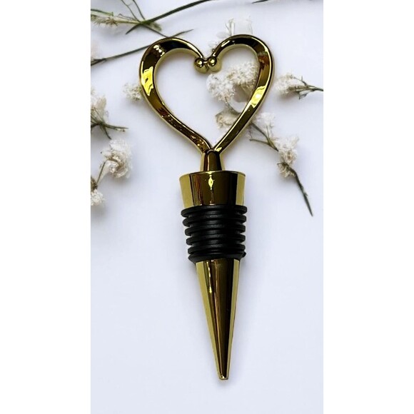 Deluxe Gold Heart Shaped Wine Bottle Stopper with Organza Bag - Must-have for Sp - Picture 7 of 8